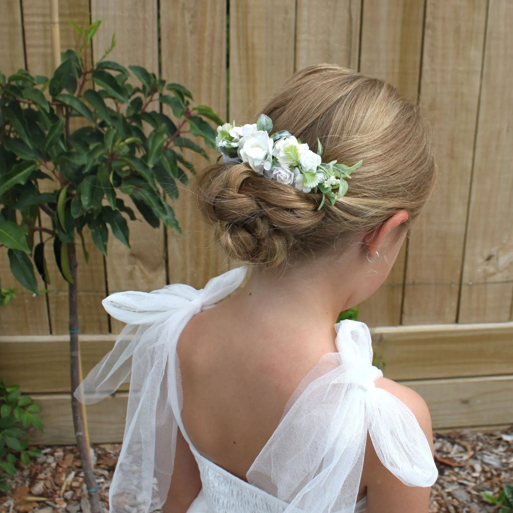 Ava floral comb