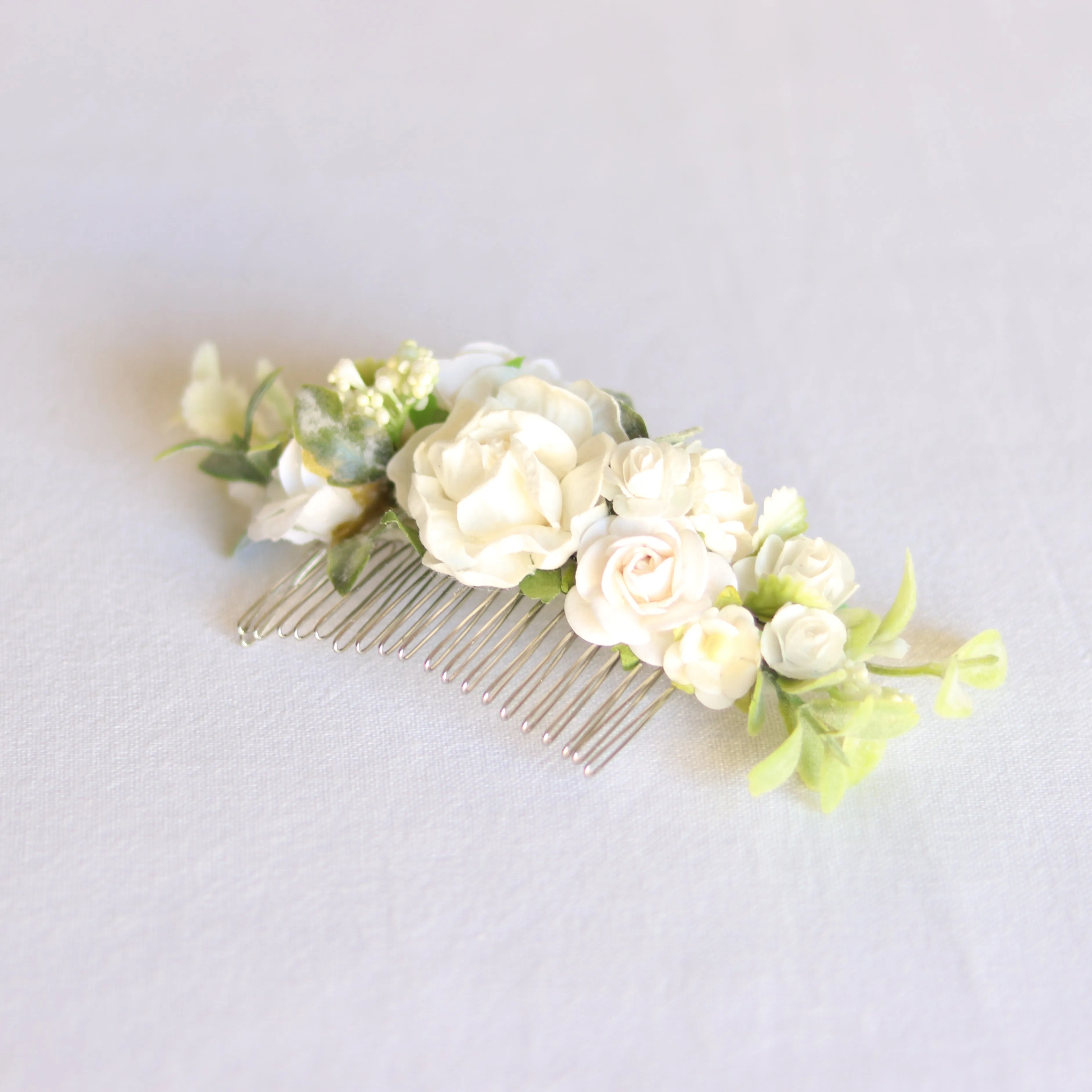 Ava floral comb