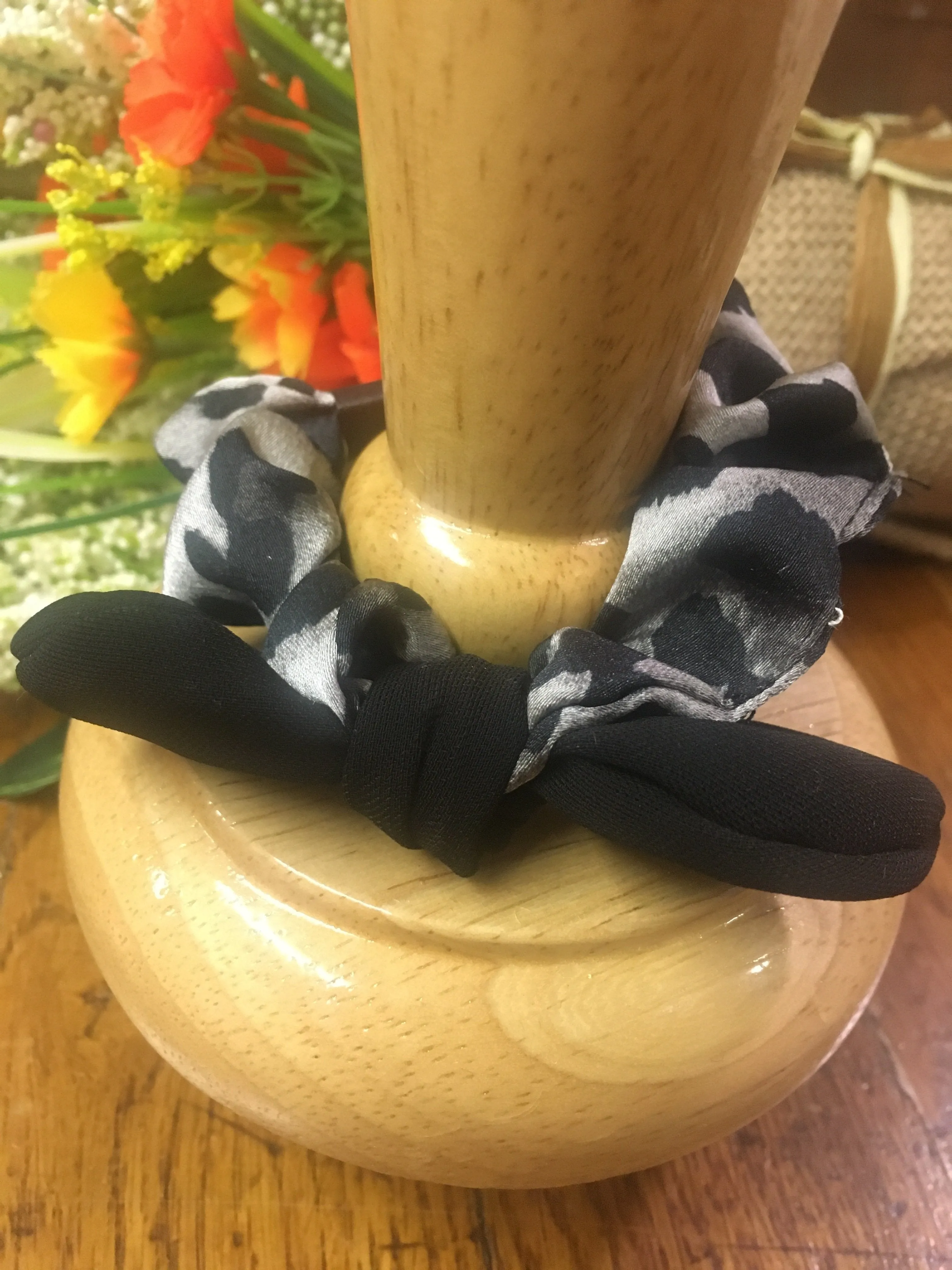 Black Leopard Bow Scrunchie