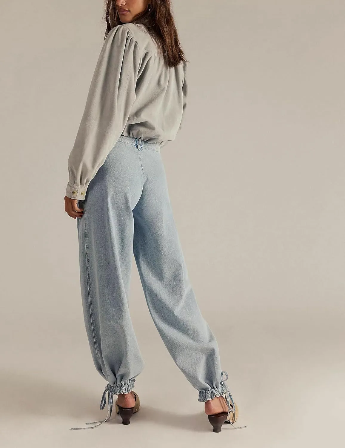 chouyatou Women's Boyfriend Baggy Jeans Y2k Barrel Wide Leg Jeans Drawstring Bottom Pleated Denim Pants