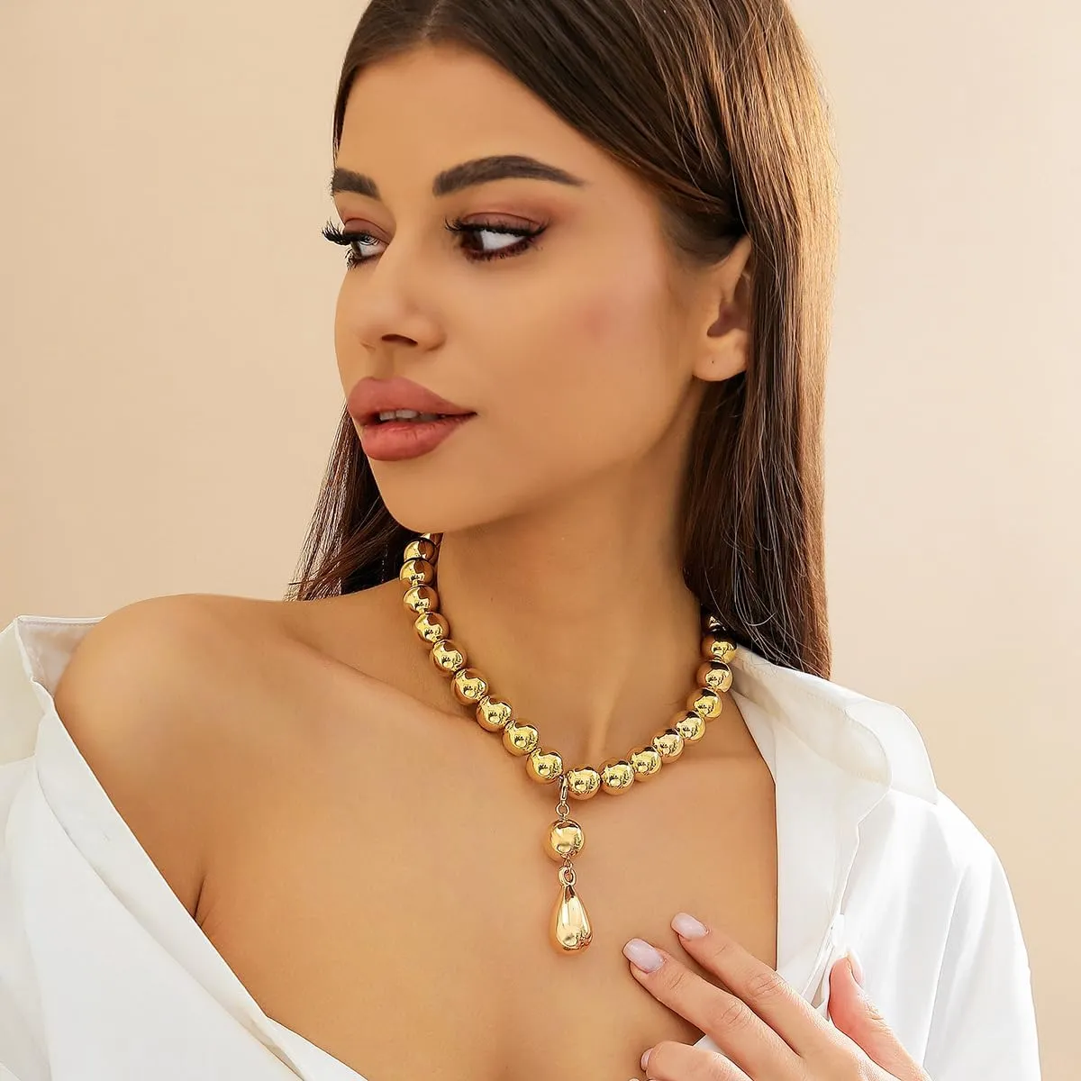 Chunky Gold Beaded Choker Necklace for Women Big Silver Teardrop Ball Pendant Necklace Adjustable Water Drop Beads Necklace Jewelry Gifts