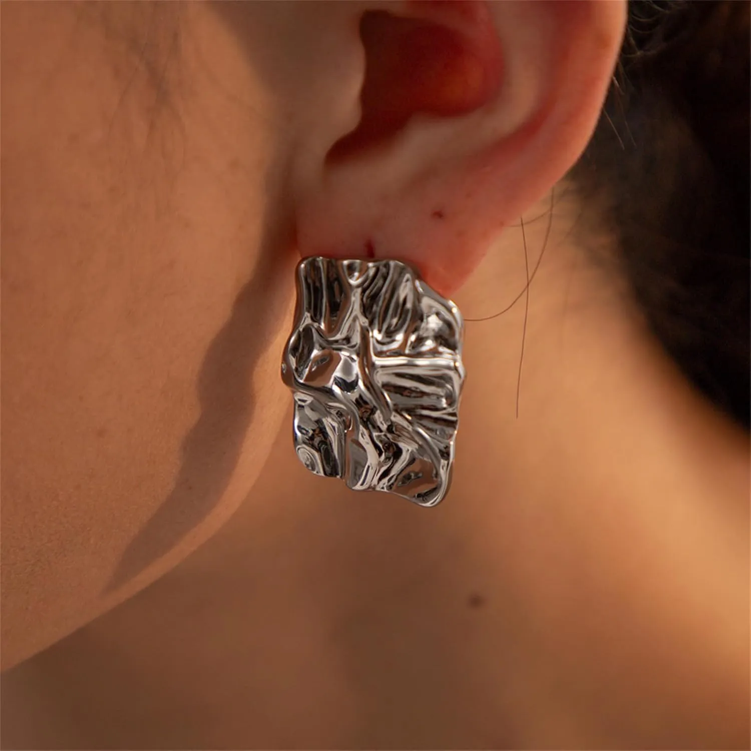 Chunky Gold Rectangle Stud Earrings Statement Hammered Irregular Wrinkle Square Geometric Fold Silver Plated Dangle Drop Earrings for Women Minimalist Prom Party Summer Holiday Trendy Jewelry Gifts