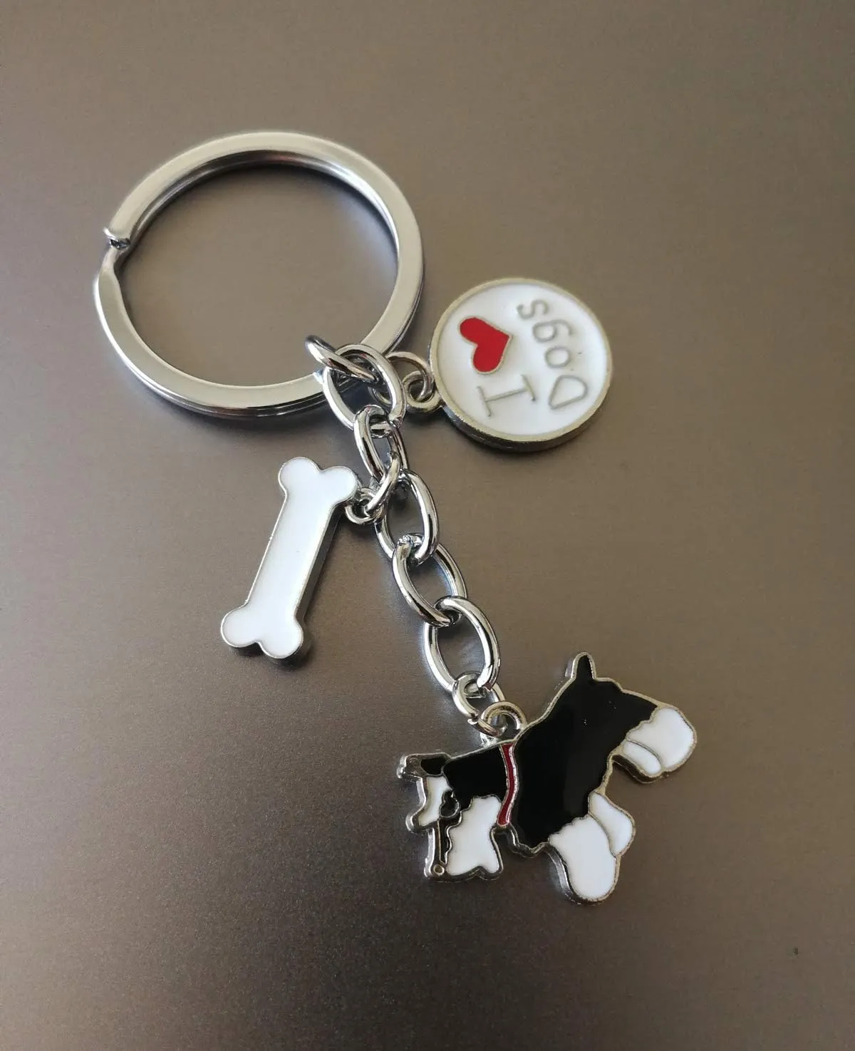 Dog Keychain,Lovely Dog Key-ring Portable Metal Keychain Keyring Key Decor Car Keyring Decoration