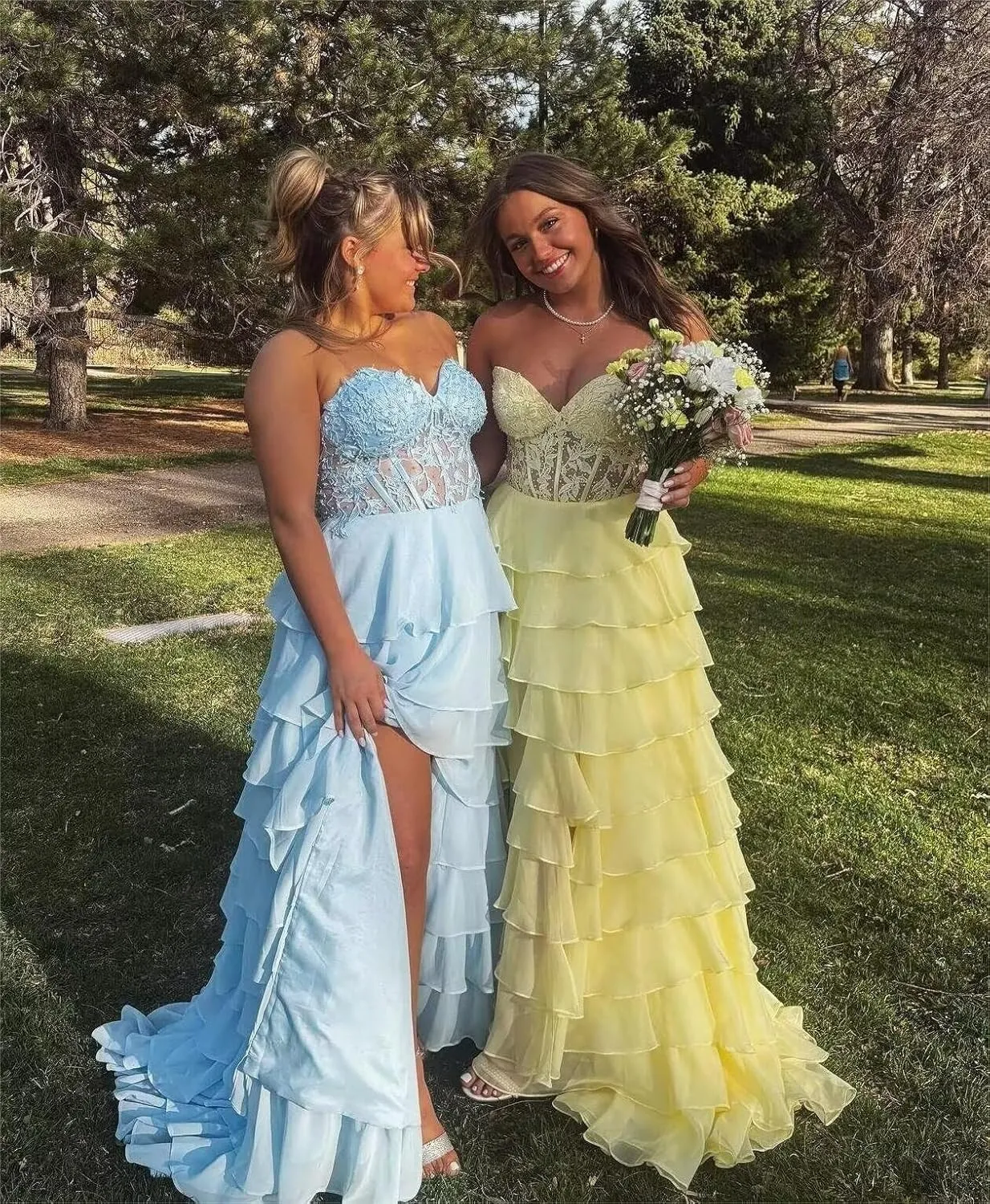 Lace Strapless Tiered Prom Dresses 2025 for Women Long Corset Ruffle Chiffon Formal Evening Gowns