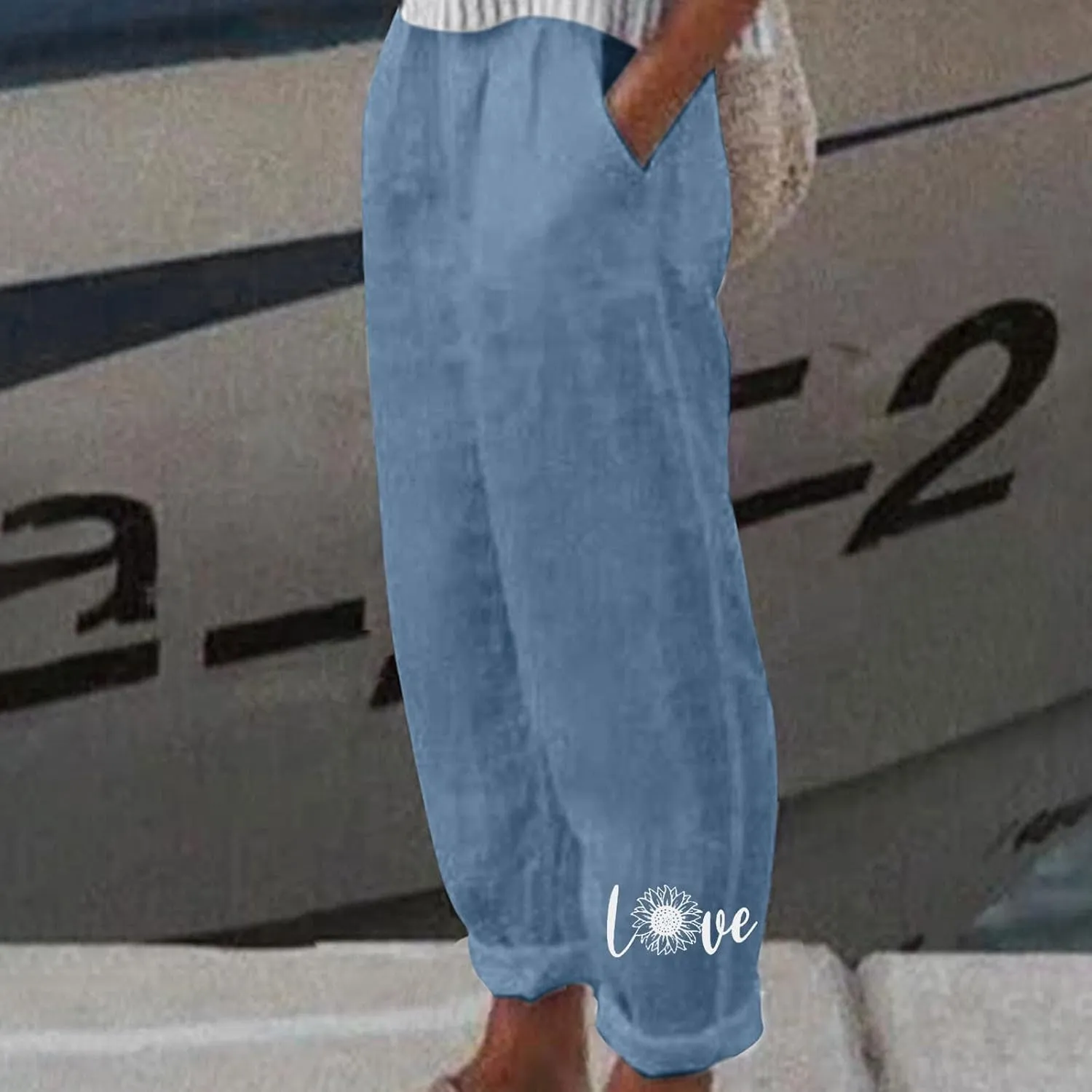 Linen Pants for Women Casual Loose Fit Lightweight Summer Trousers Tapered Leg Lounge Linen Pants with Pockets