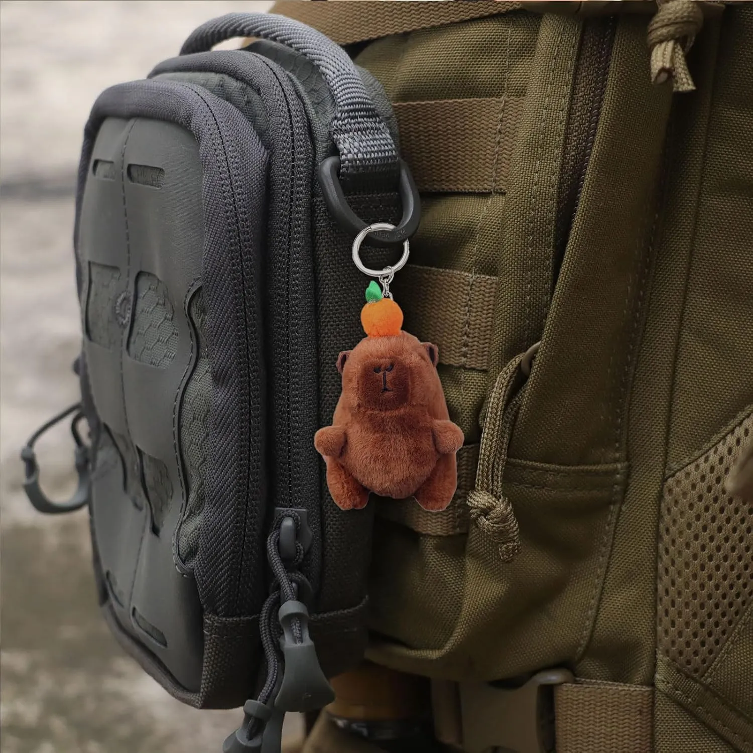 Lovely Movable Animal Charm Keychains Lovely Ornament Women Car Keyring Backpack Handbag Charm Pendant Key Holder