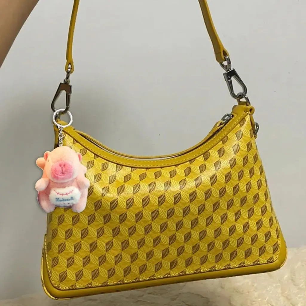 Lovely Movable Animal Charm Keychains Lovely Ornament Women Car Keyring Backpack Handbag Charm Pendant Key Holder