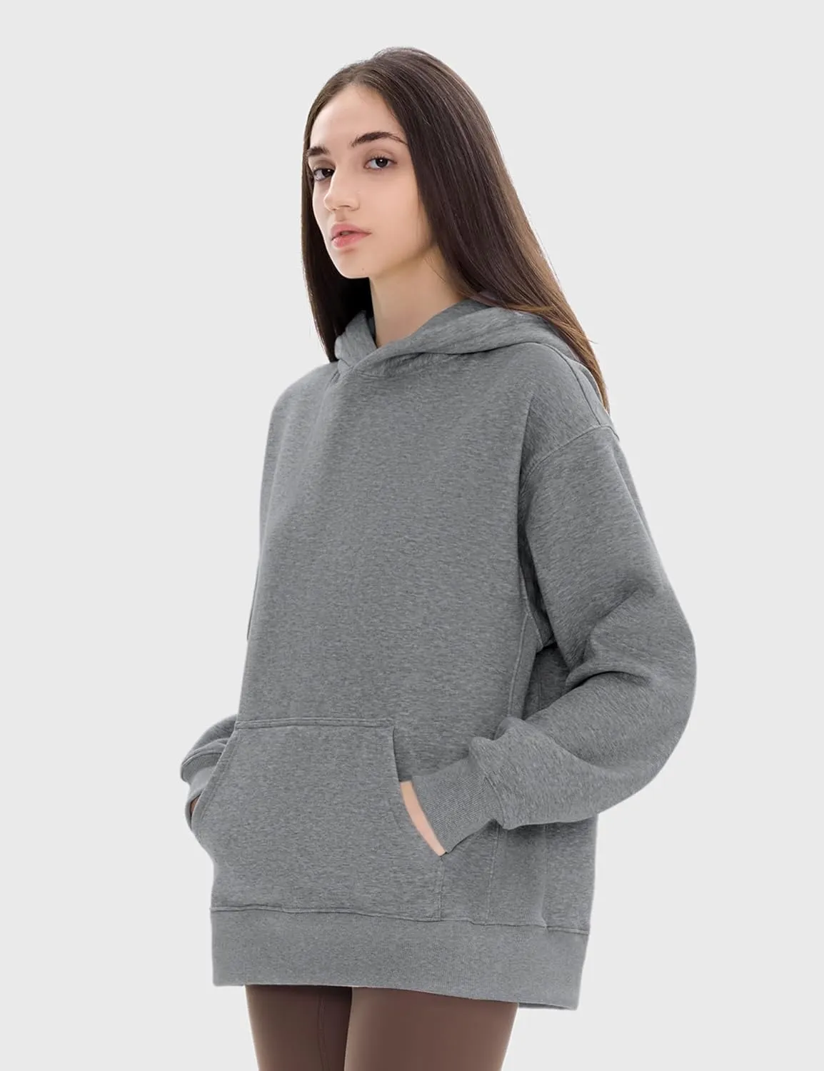 PUMIEY Womens Oversized Hoodies Cozy Fleece Sweatshirt with Pocket Long Sleeve Outfits Tops Fall Fashion 2024