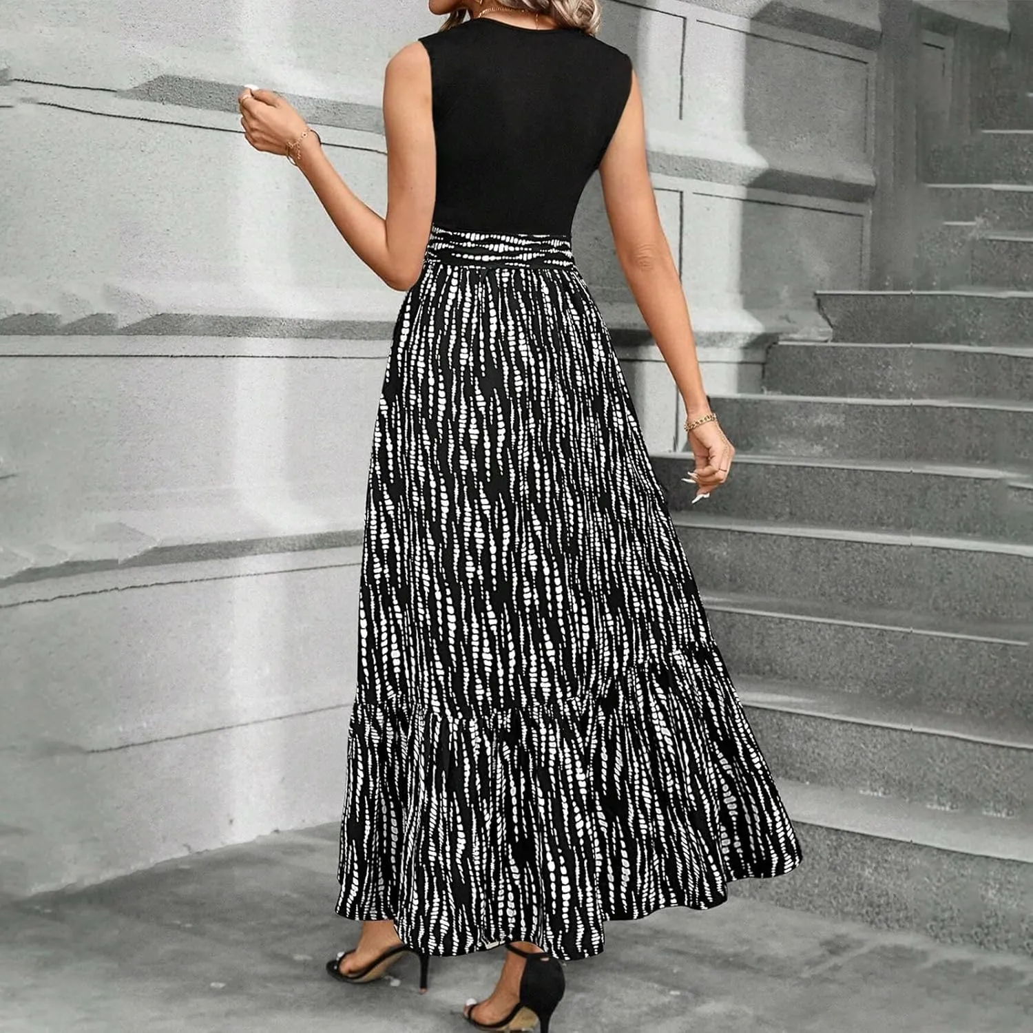Tank Dresses for Women 2025 Sleeveless Flowy Summer Floral Maxi Dress Tiered Ruffle Empire Waist Patchwork Dress