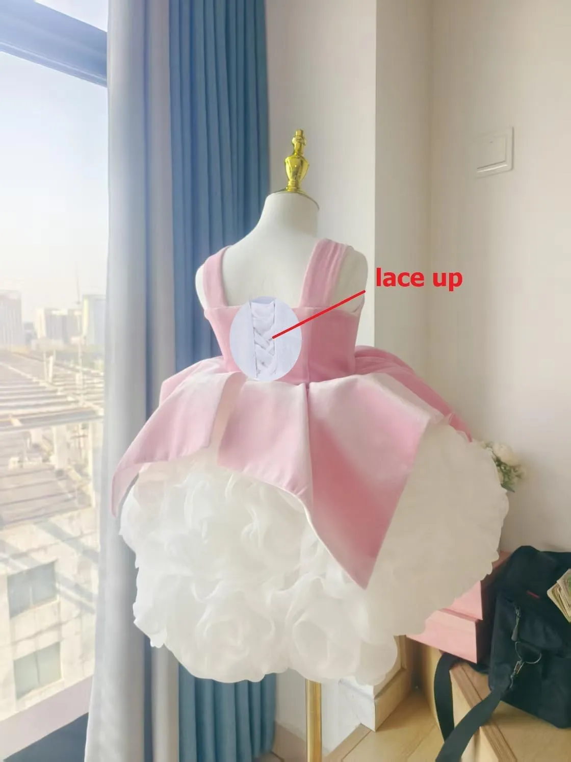 Velvet Mini Flower Girl Dress A line Floral Ruffles Girls Prom Pageant Birthday Party Dresses with Detachable Sleeves