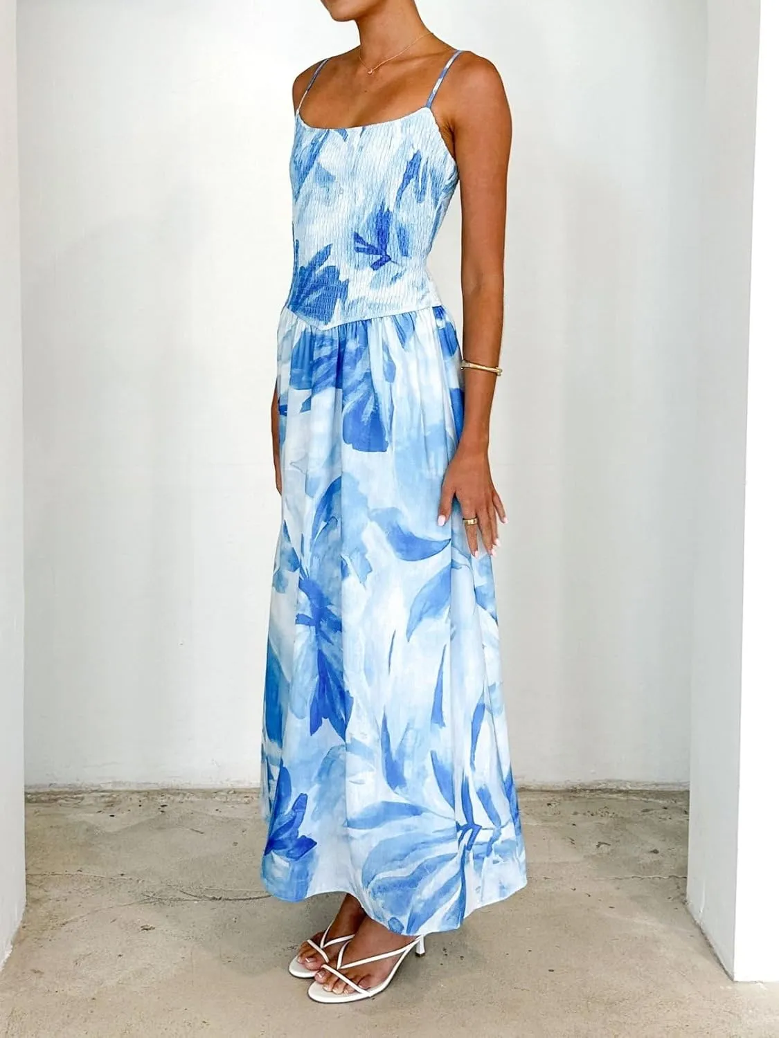 Women Boho Cami Maxi Dress Spaghetti Strap Smocked Long Dress Swing Tiered A-line Dresses Summer Beach Sundress