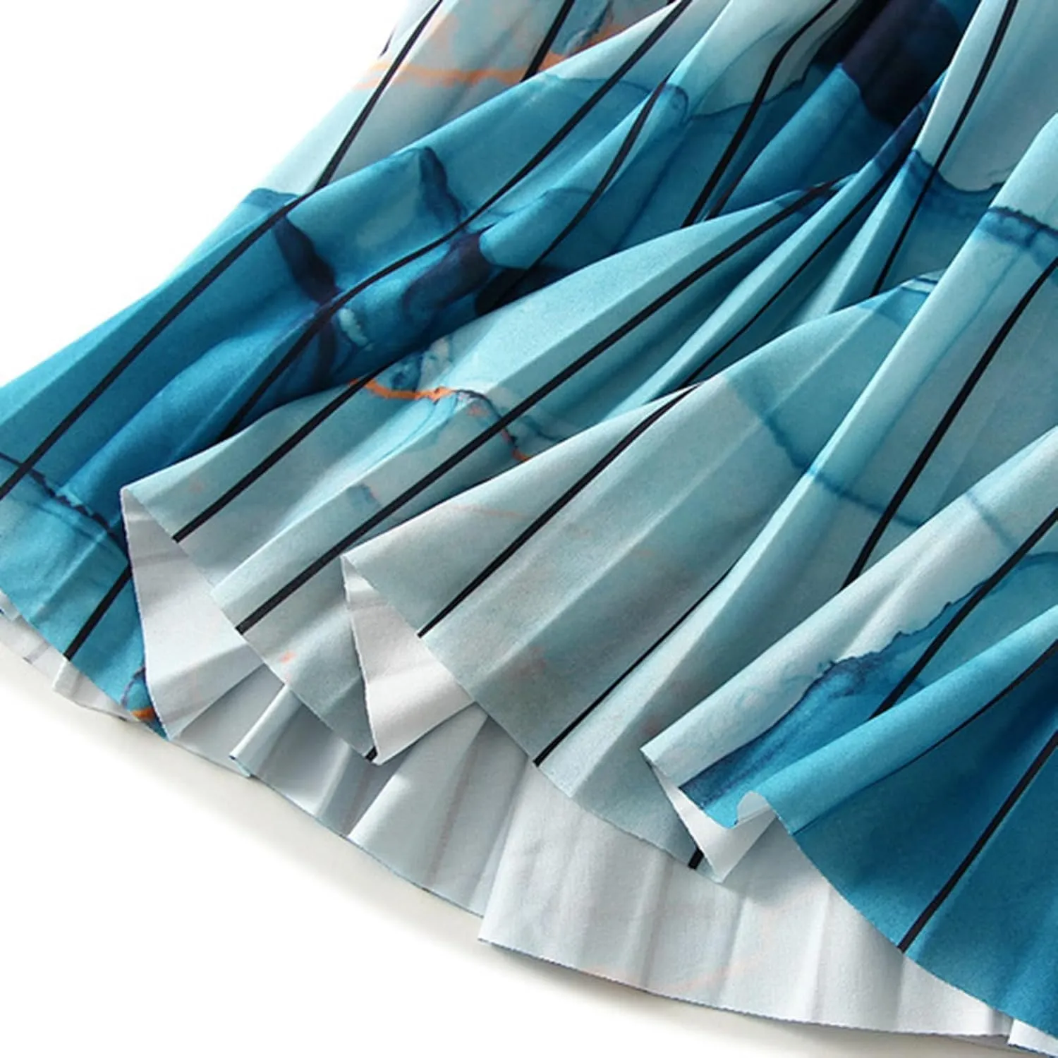 Women's High Waisted Pleated Skirt with Vintage Gradual Printing Versatile and Flattering Midi Skirt Womens Jean