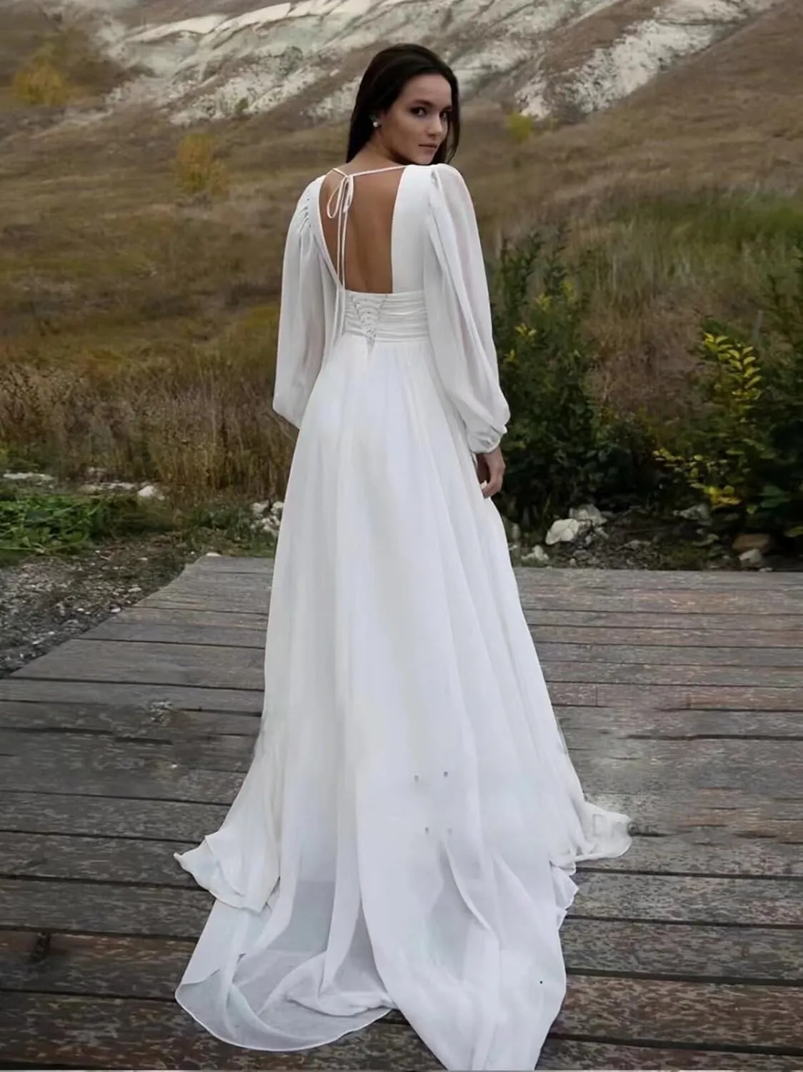 Women's Long Wedding Dresses with Train 2025 Beach Bohemian Bridal Gowns for Bride
