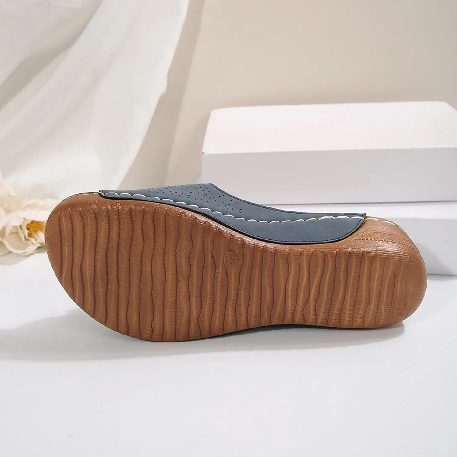 Womens Summer Shoes 2025,Low Wedge Sandals Retro Bohemian Floral Breathable Slip On Orthopedic Arch Support Slide Sandal